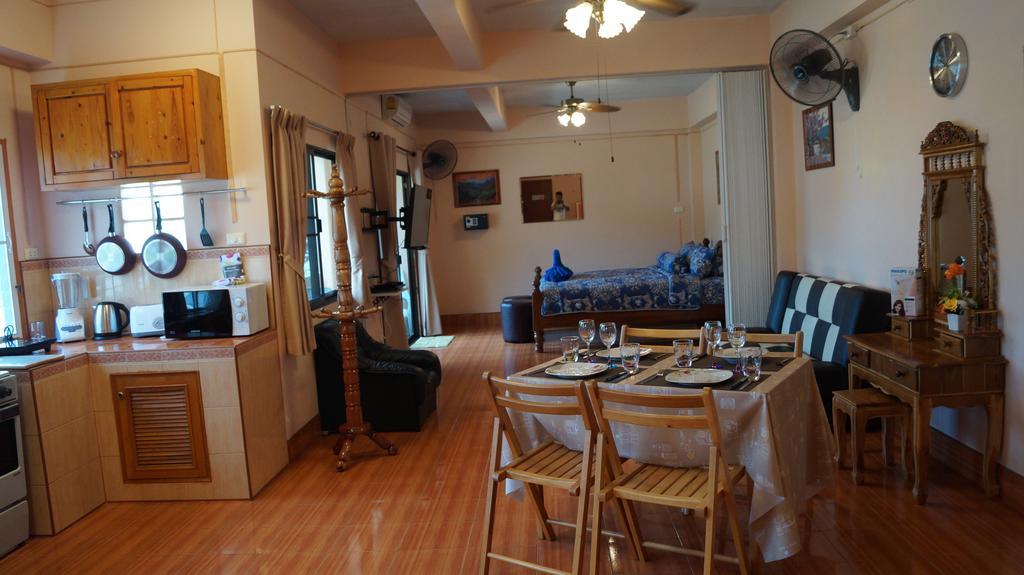 Kata Apartment Bagian luar foto