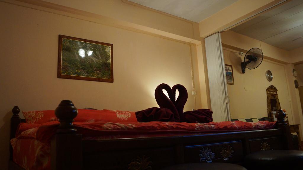 Kata Apartment Bagian luar foto