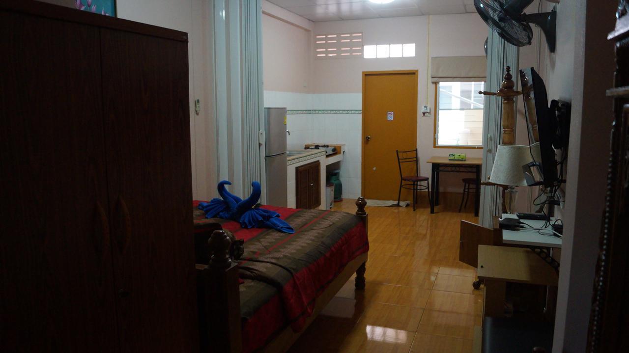 Kata Apartment Bagian luar foto