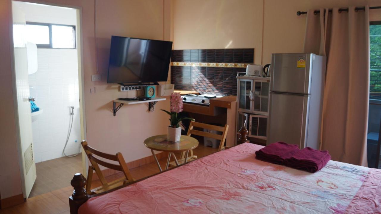 Kata Apartment Bagian luar foto